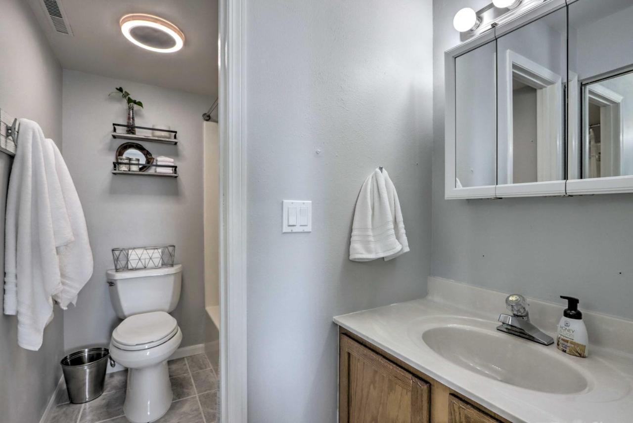 Osage Beach Condo With Pool Access And Lake Views Extérieur photo
